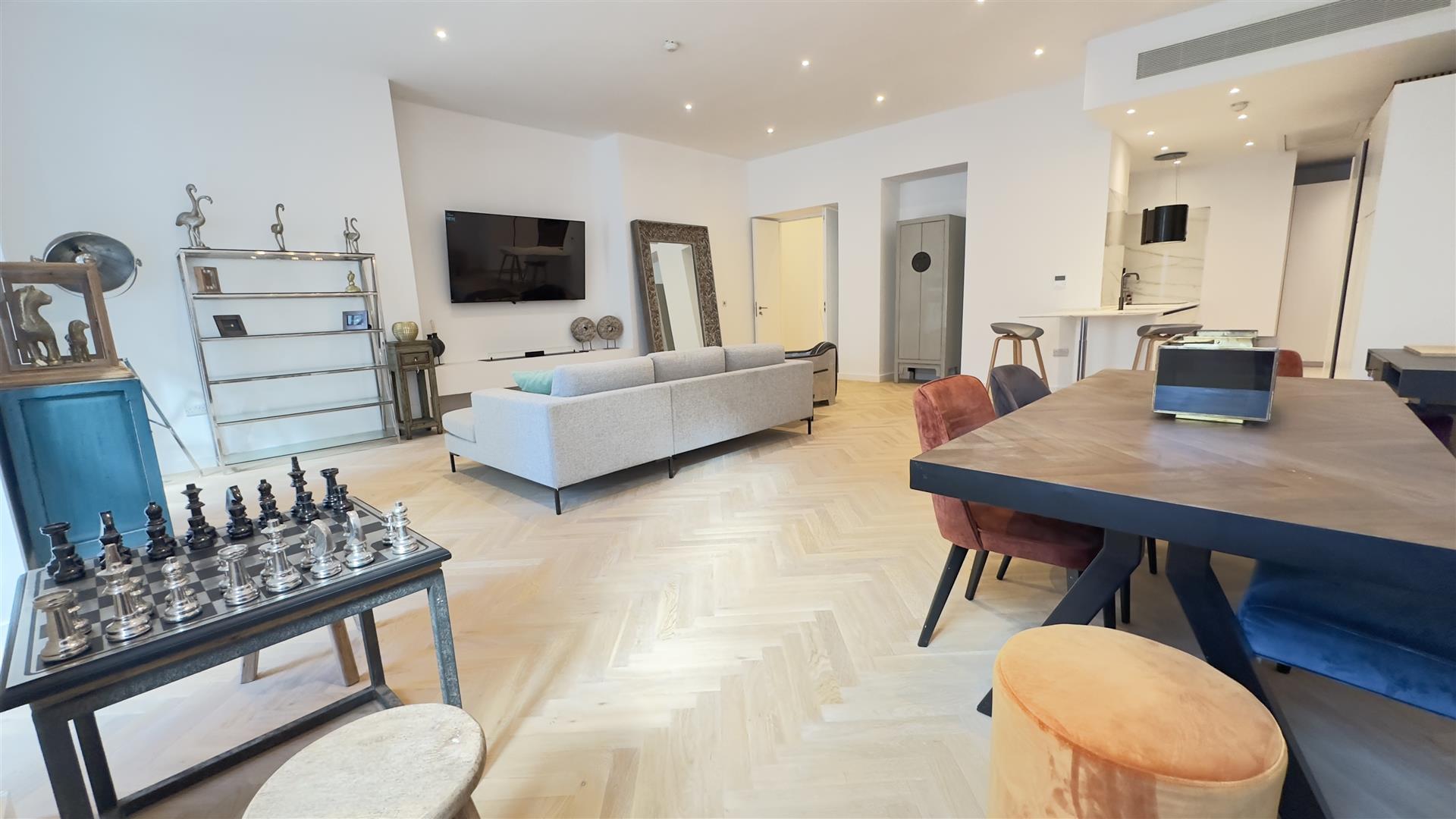 Image of Apartment - 3 Bedrooms - 2 Bathrooms for Sale in Town Area-Gibraltar, Image 2